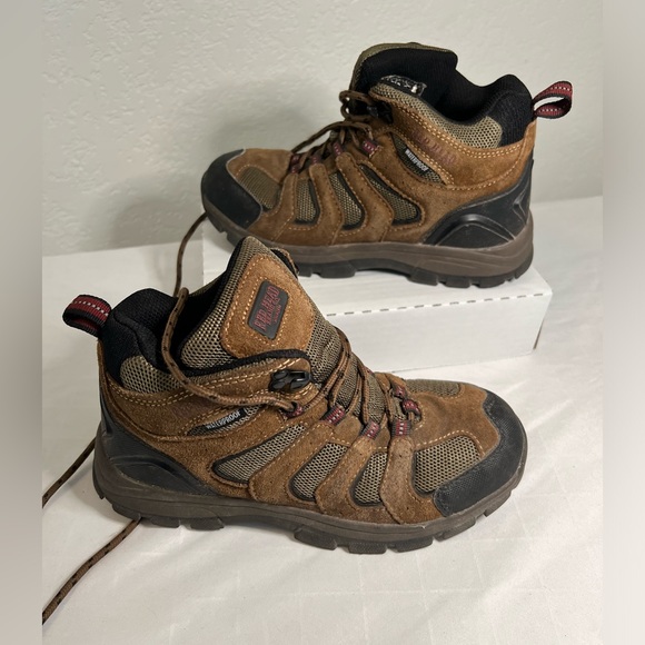 Redhead Brand Co Waterproof Hiking Boots Outdoor Sz 5 EU 38 #2833449 Brown black - Picture 1 of 7